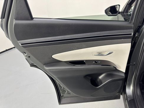 Used 2022 Hyundai Tucson Limited w/ Cargo Package image 43