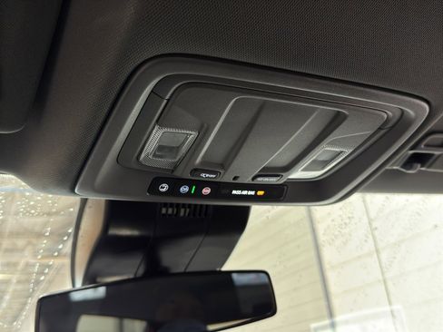 Used 2024 Chevrolet Silverado 1500 RST image 33