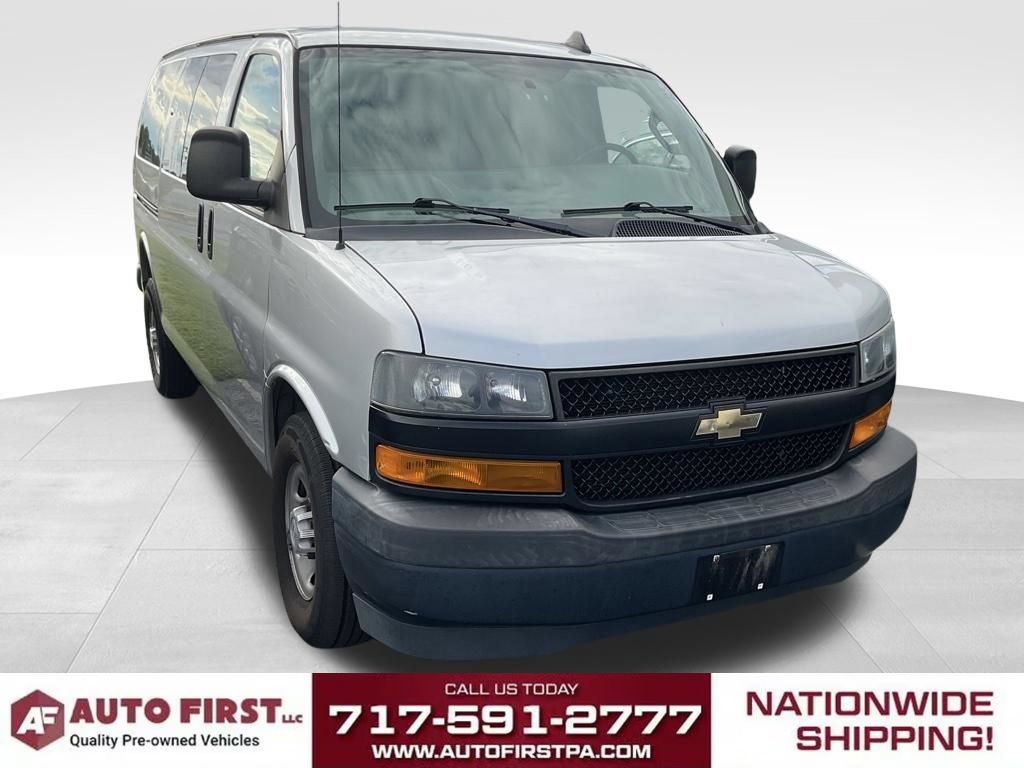 Used 2018 Chevrolet Express 2500 w/ Driver Convenience Package RWD image 1