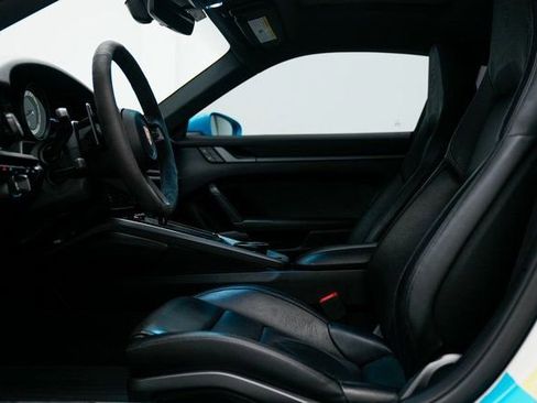 Used 2020 Porsche 911 Carrera image 9