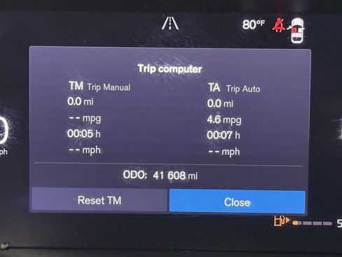 Used 2023 Volvo V60 B5 Cross Country Plus w/ Climate Package AWD/4WD image 5