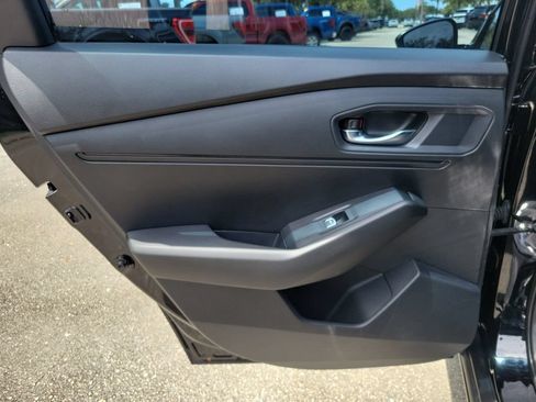 Used 2024 Honda Accord EX image 7