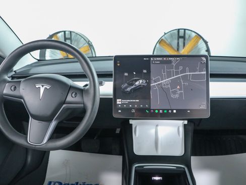 Used 2023 Tesla Model 3 Standard Range RWD image 16