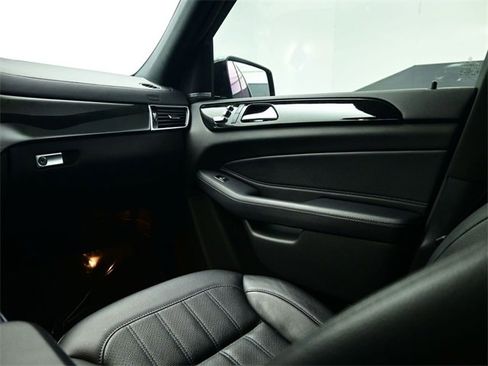 Used 2019 Mercedes-Benz GLE 43 AMG 4MATIC image 14