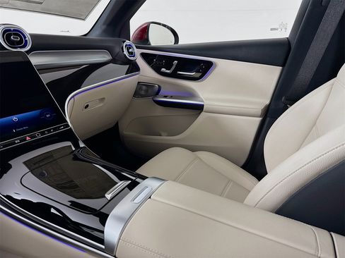 New 2026 Mercedes-Benz GLC 300 image 26