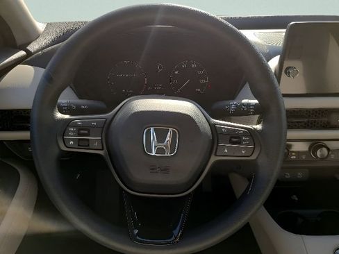 New 2027 Honda HR-V LX image 22