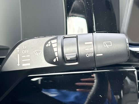 New 2026 Nissan Pathfinder SL w/ SL Premium Package AWD/4WD image 29