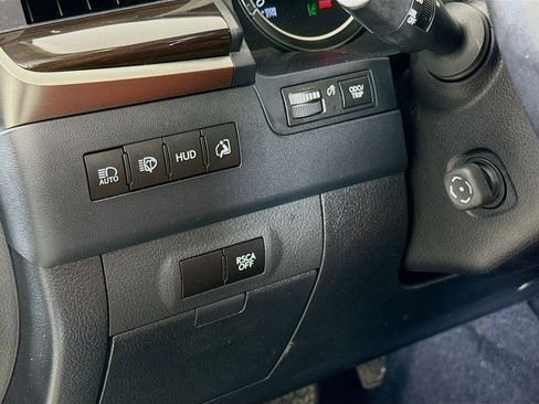 Used 2017 Lexus LX 570 570 w/ Luxury Package image 10