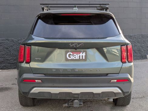 Used 2022 Kia Sorento SX Prestige w/ Rust Color Package image 6