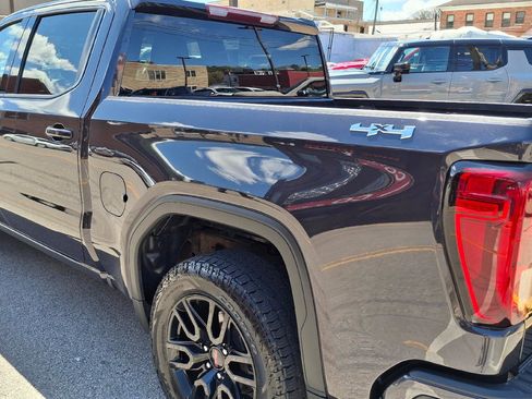 Used 2022 GMC Sierra 1500 Elevation image 4