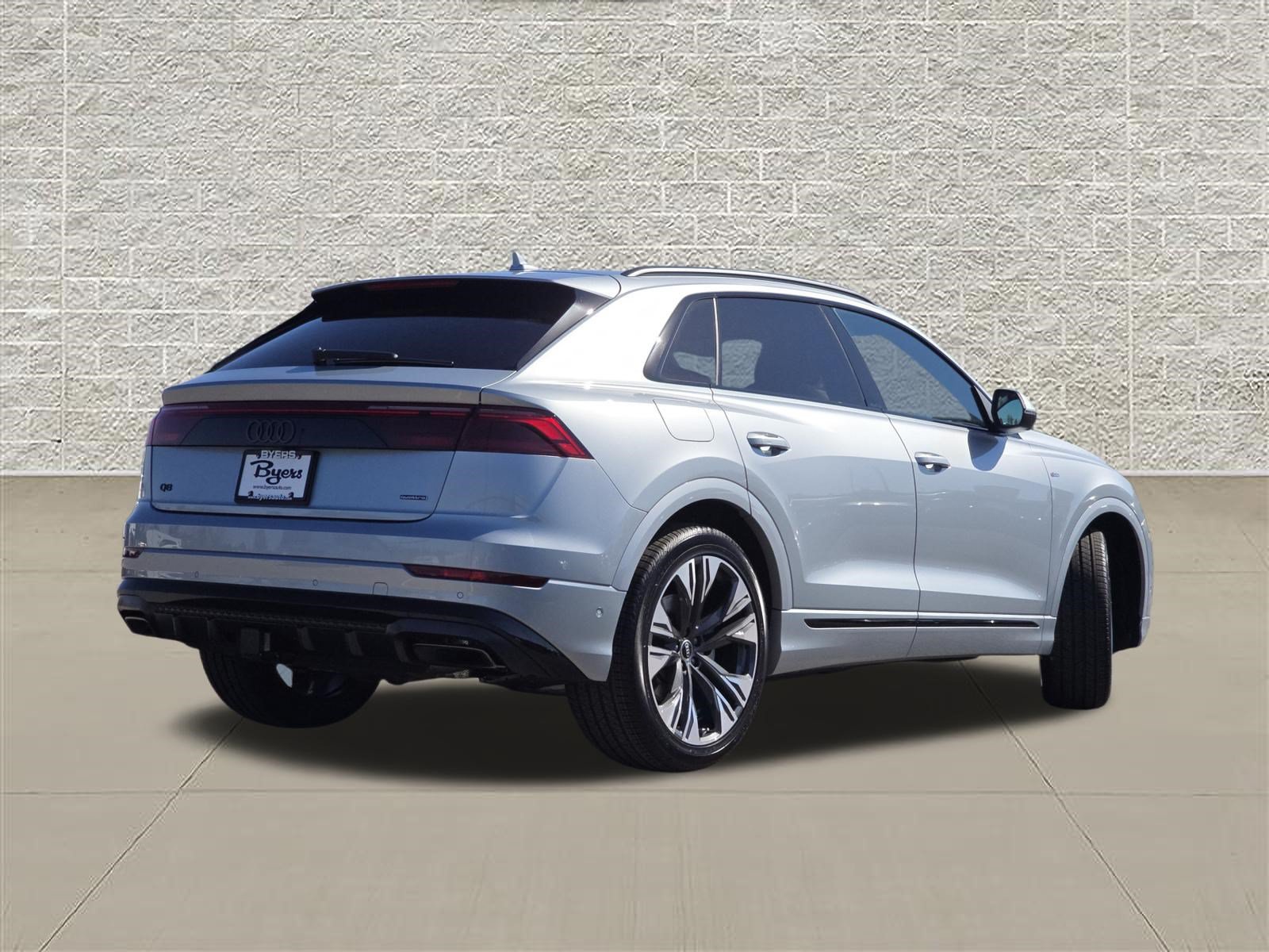 New 2027 Audi Q8 Premium Plus AWD/4WD image 7