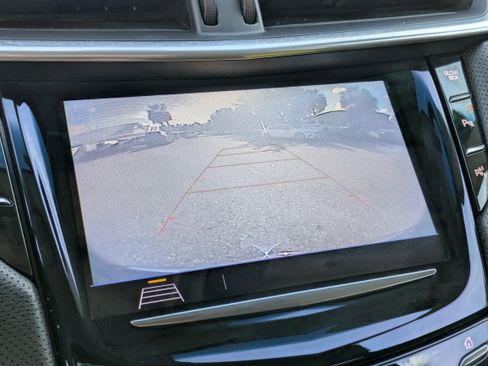 Used 2019 Cadillac XTS Luxury image 32