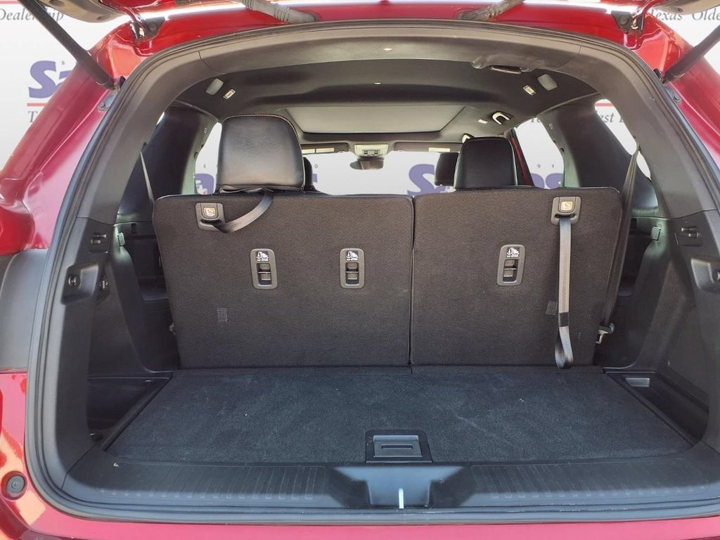 Certified 2025 Honda Pilot TrailSport image 10