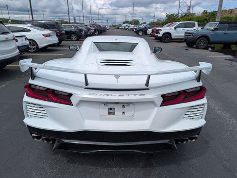 Used 2023 Chevrolet Corvette Stingray Premium Conv w/ Z51 Performance Package RWD image 9