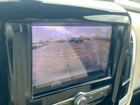 Used 2023 Chevrolet Traverse LS w/ Midnight/Sport Edition image 28