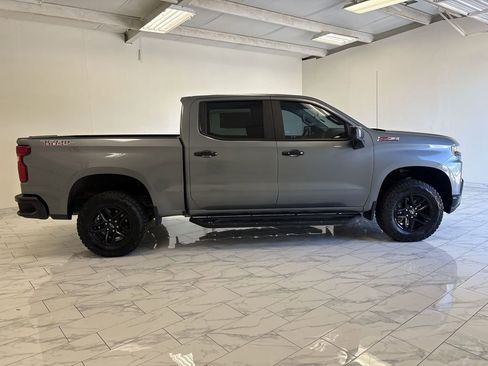 Used 2021 Chevrolet Silverado 1500 LT Trail Boss w/ Convenience Package II AWD/4WD image 9