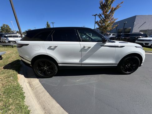 Certified 2024 Land Rover Range Rover Velar Dynamic SE image 8