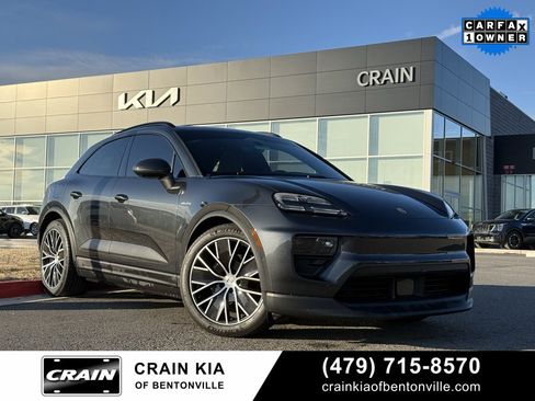 Used 2024 Porsche Macan 4 Electric image 1