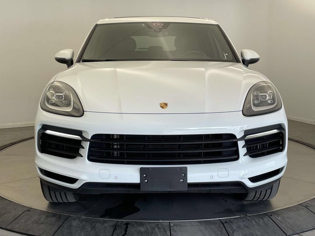 Certified 2023 Porsche Cayenne AWD/4WD image 10