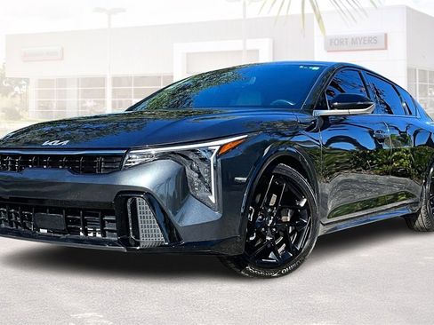 Used 2025 Kia K4 GT-Line Turbo image 31