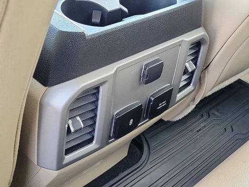 Certified 2019 Ford F350 Lariat w/ Tow Technology Bundle image 17