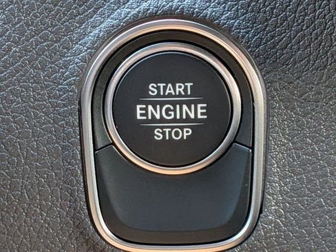Used 2024 Mercedes-Benz Sprinter 2500 image 20