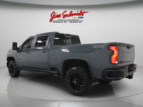 Used 2025 Chevrolet Silverado 2500 LT w/ Trail Boss Package AWD/4WD image 4