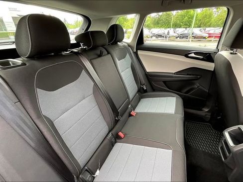 New 2025 Volkswagen Taos S image 24