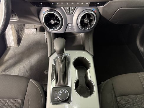 Used 2022 Chevrolet Blazer LT image 24