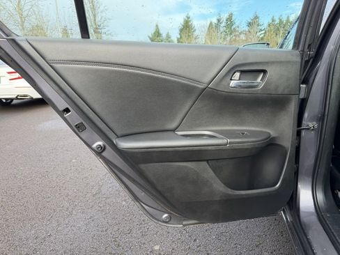 Used 2014 Honda Accord EX-L image 30