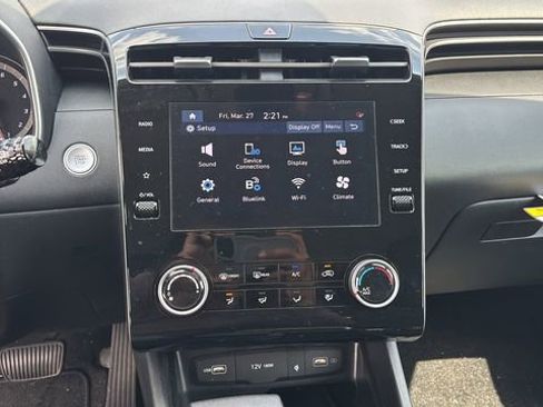 Used 2023 Hyundai Tucson SEL image 25