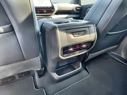 New 2025 Chevrolet Silverado EV RST image 21