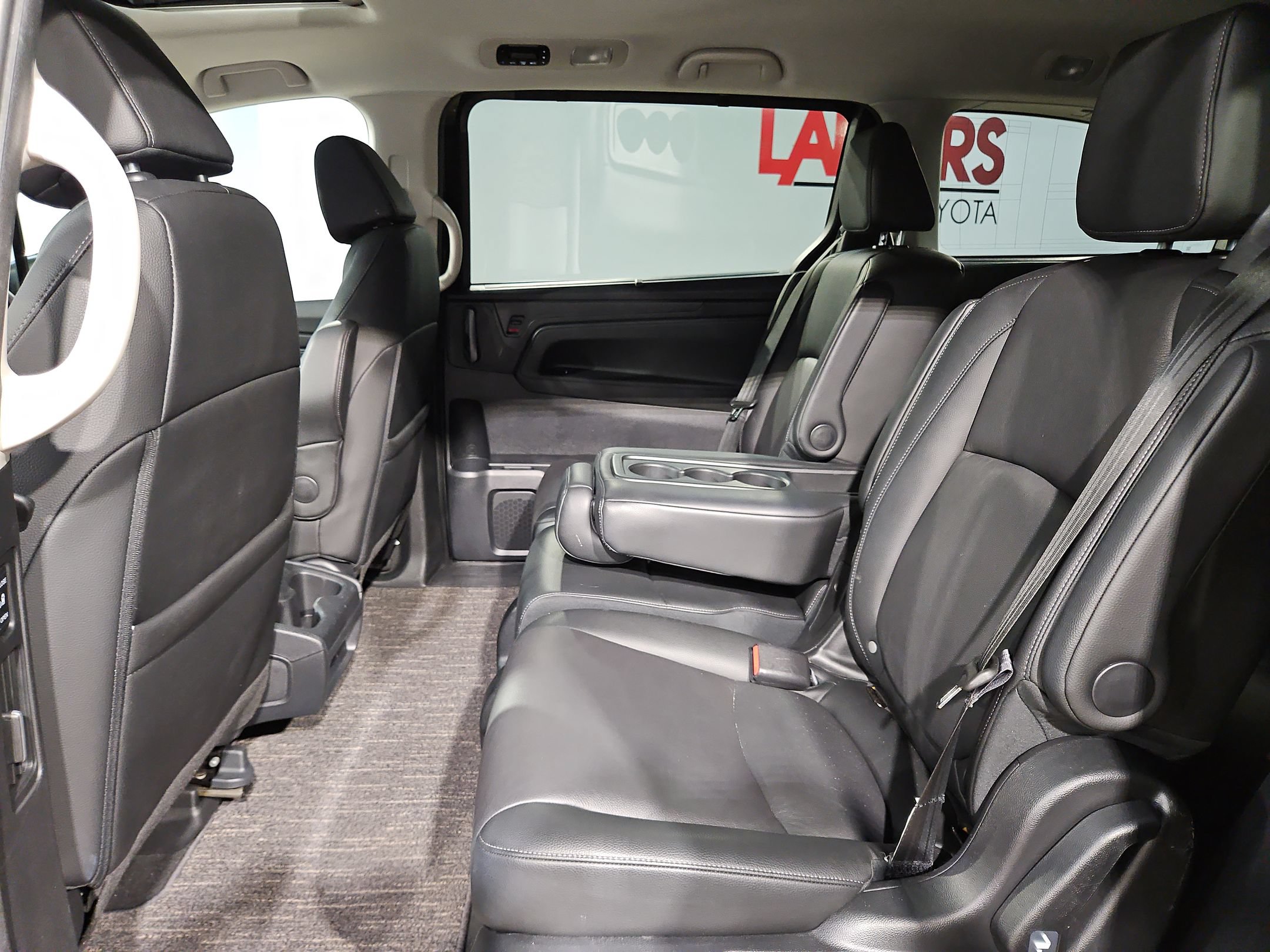 Used 2025 Honda Odyssey EX-L image 34
