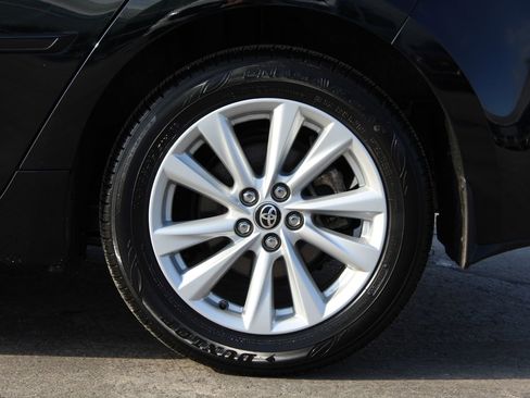 Used 2025 Toyota Corolla SE image 24