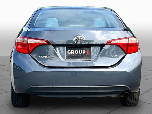 Used 2018 Toyota Corolla LE FWD image 5