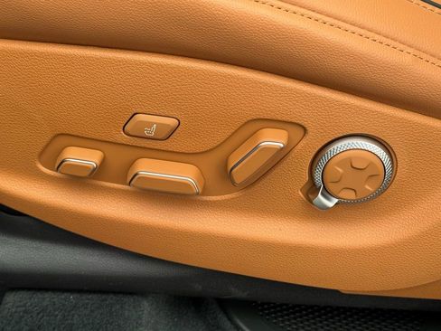 New 2026 Genesis GV80 2.5T Prestige image 32