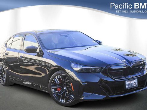 Used 2025 BMW i5 M60 w/ Premium Package image 1