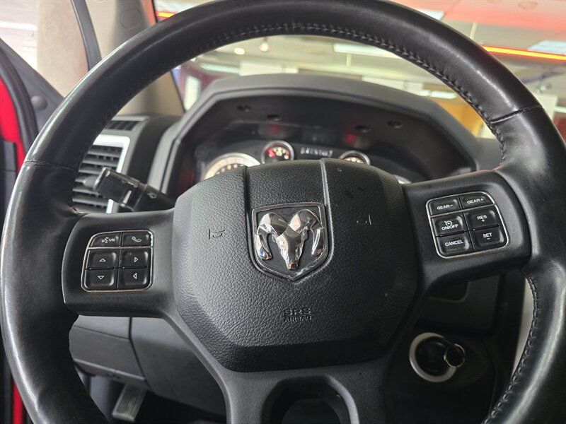 Used 2015 RAM 1500 Big Horn AWD/4WD image 19