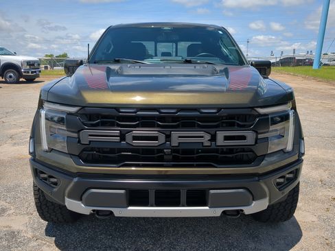 Used 2024 Ford F150 Raptor AWD/4WD image 7