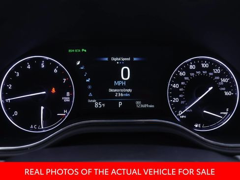 Certified 2019 Toyota Avalon Limited w/ Advanced Safety Package FWD image 7