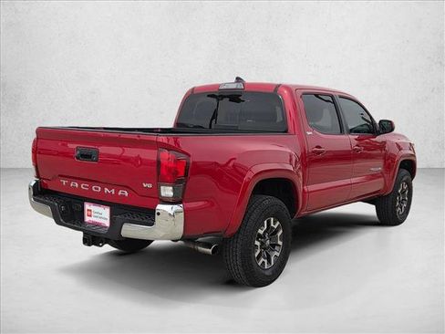 Certified 2018 Toyota Tacoma SR5 RWD image 5