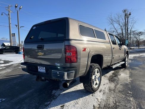 Used 2014 Chevrolet Silverado 2500 LTZ w/ LTZ Plus Package image 8