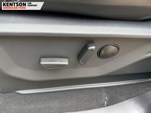 Used 2025 Ford Expedition Max Platinum w/ Stealth Appearance Package image 36