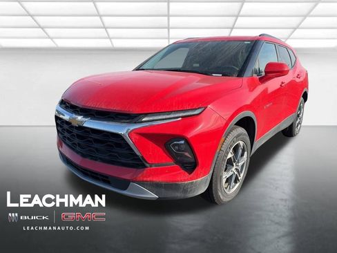 Certified 2024 Chevrolet Blazer LT w/ Convenience Package FWD image 7