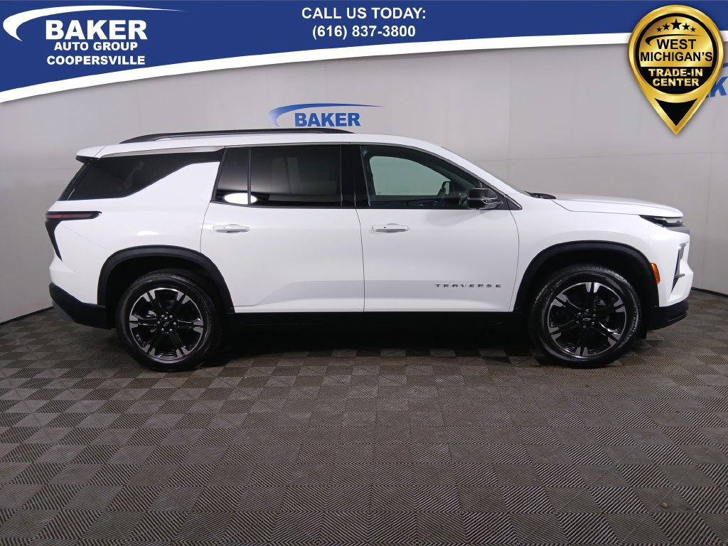 New 2027 Chevrolet Traverse LT w/ Sun and Wheel Package AWD/4WD image 8