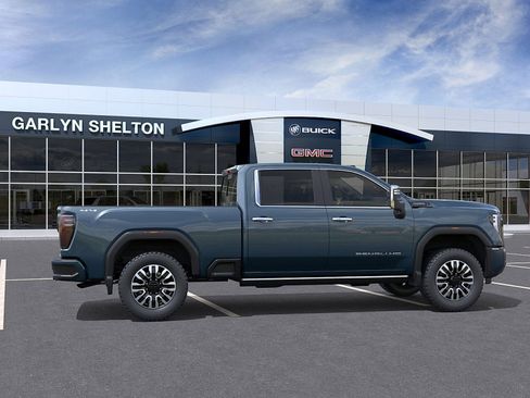New 2026 GMC Sierra 2500 Denali Ultimate w/ Max Trailering Package image 5