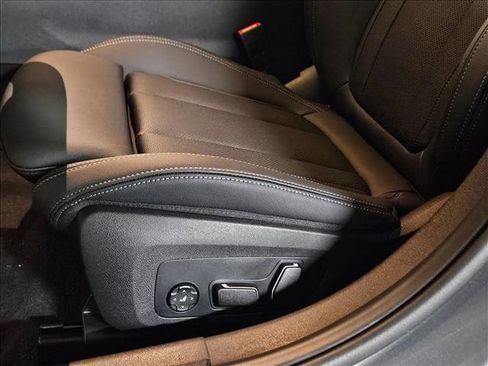 Used 2026 BMW 330i 330i w/ Premium Package image 4