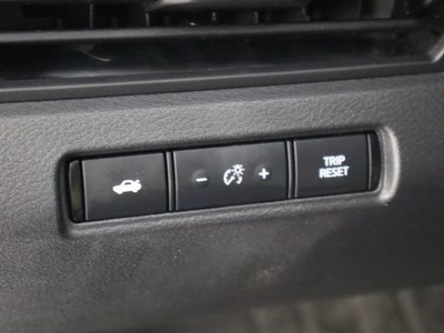Used 2020 Nissan Altima 2.5 SR w/ Premium Package FWD image 22