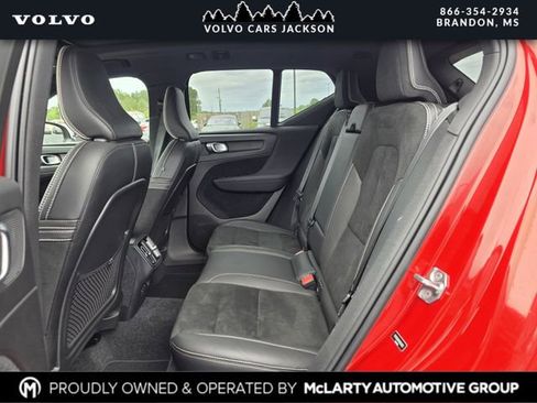 Used 2021 Volvo XC40 T5 R-Design AWD/4WD image 18