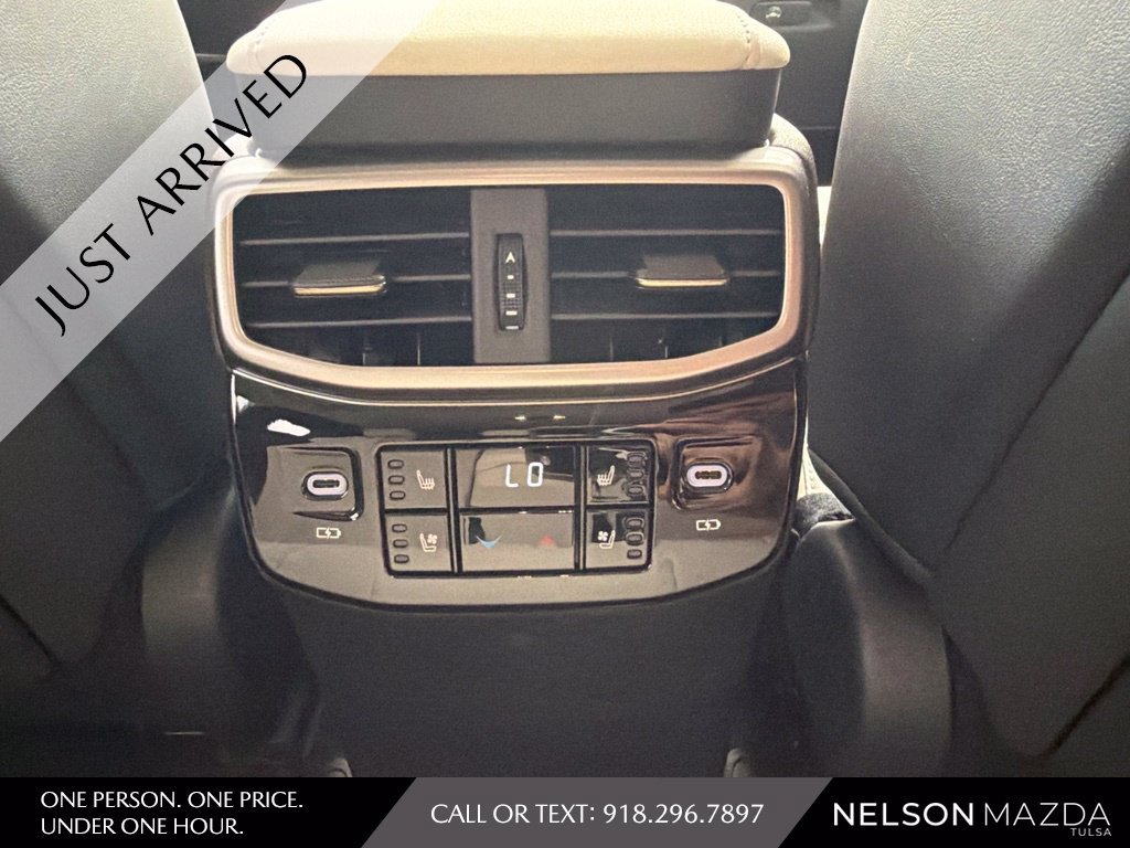 Used 2025 Lexus RX 350 AWD w/ Convenience Package image 7